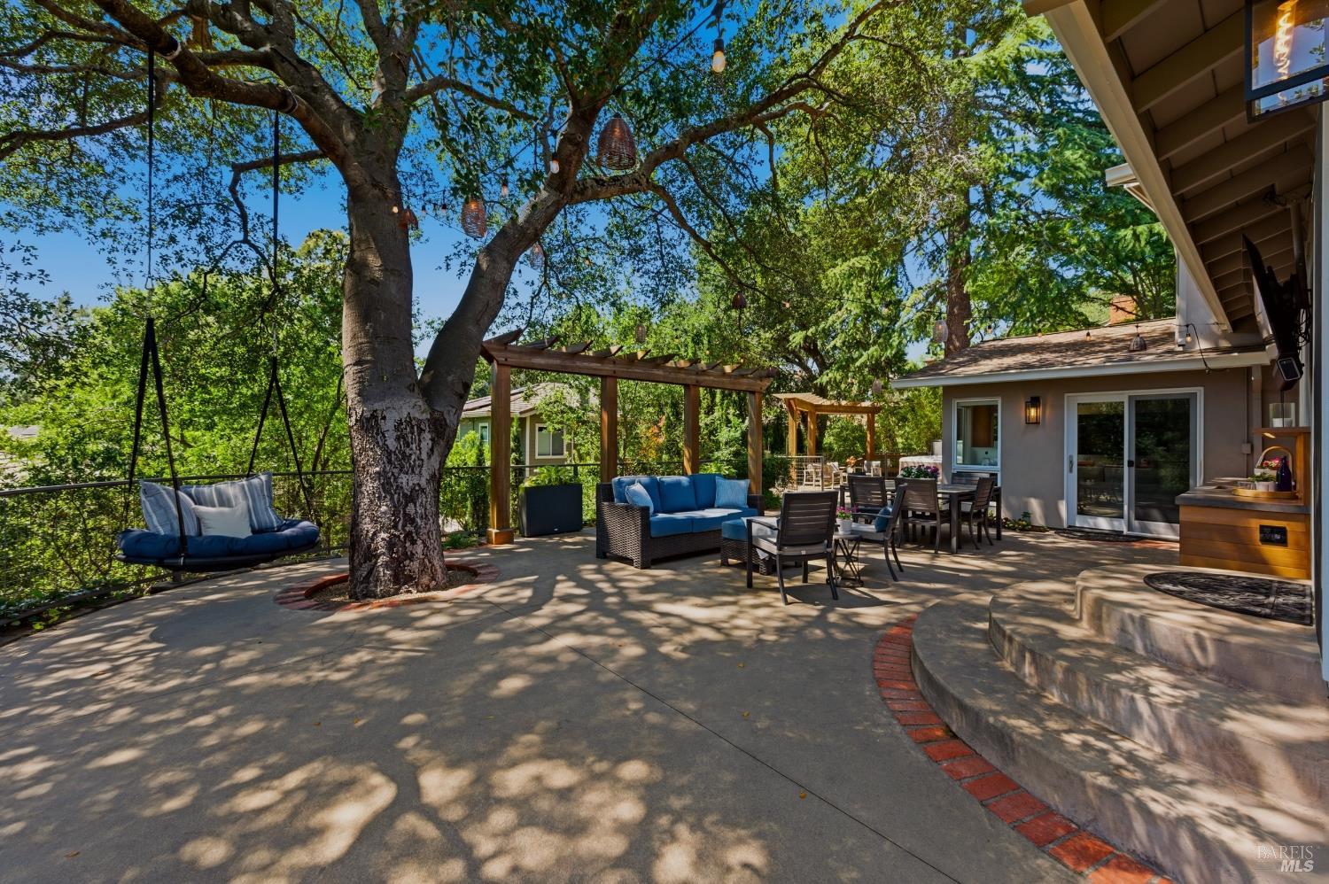 1145 Larkin Way Napa CA 94558