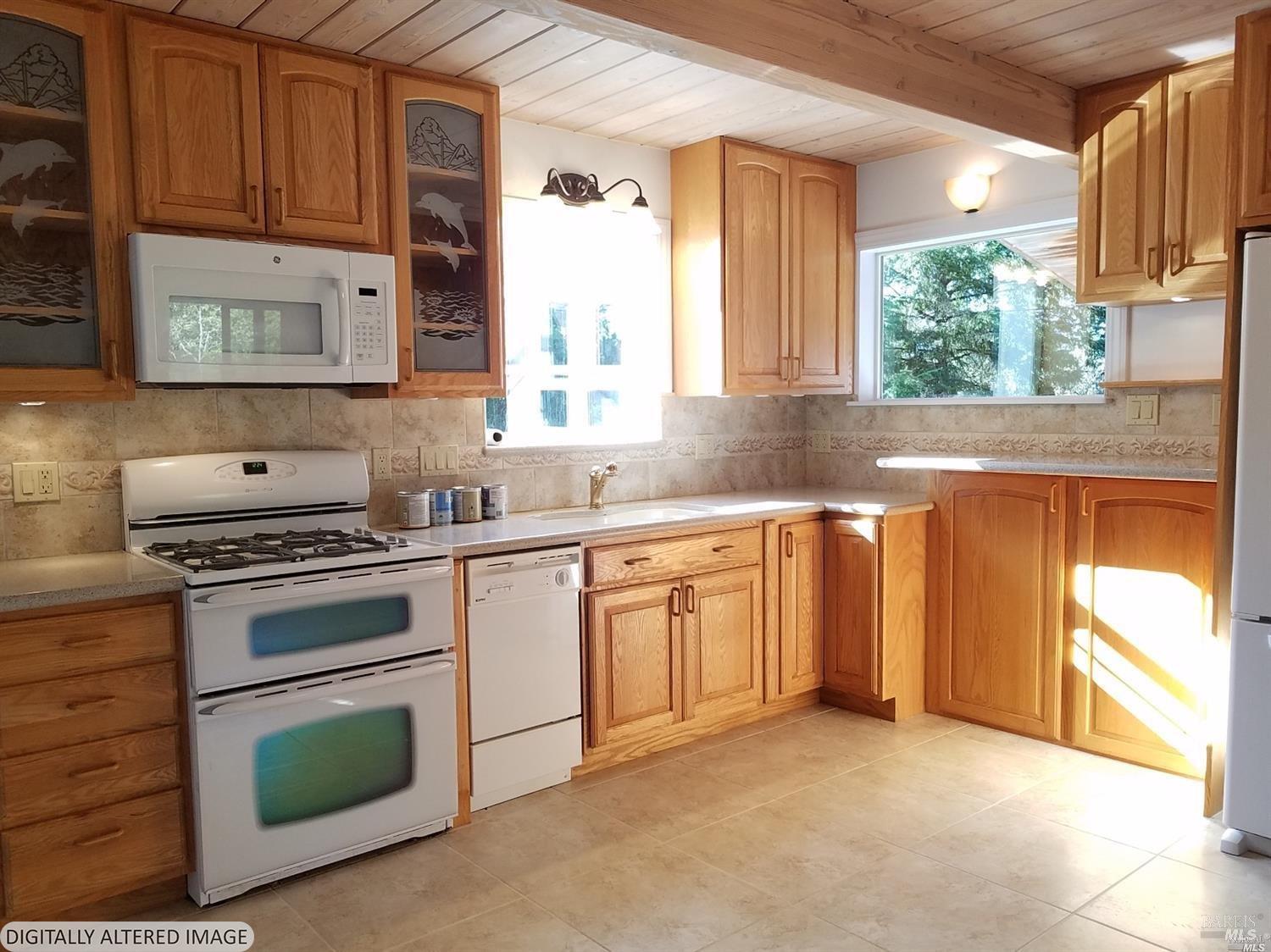 44005 Iversen Road Gualala CA 95445