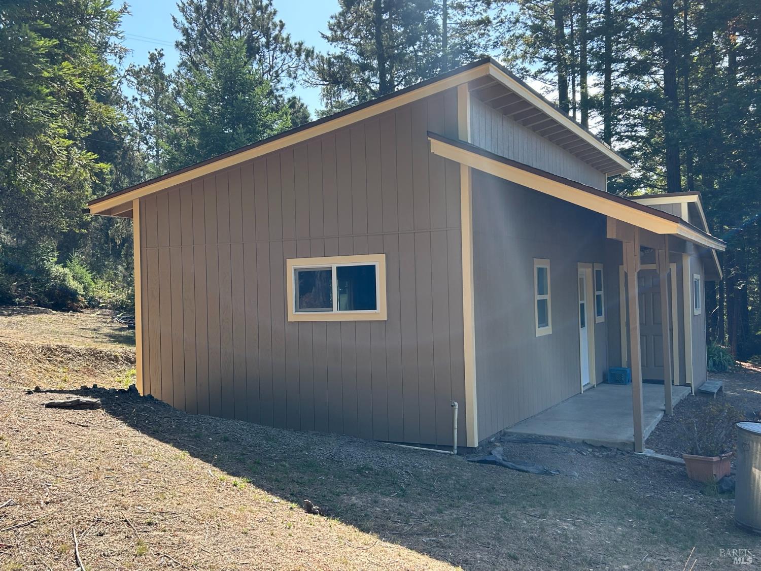 44005 Iversen Road Gualala CA 95445