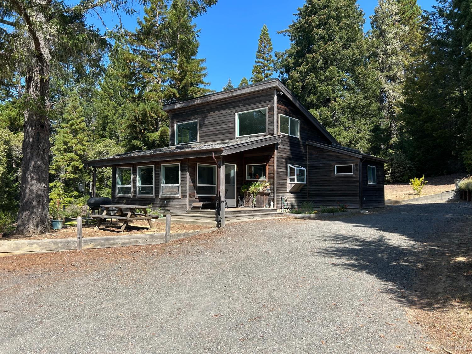 44005 Iversen Road Gualala CA 95445