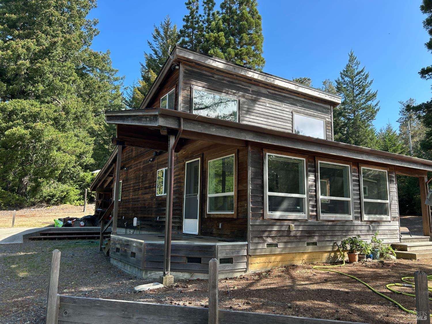 44005 Iversen Road Gualala CA 95445
