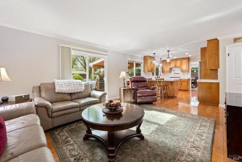 8091 Hill Drive Sebastopol CA 95472