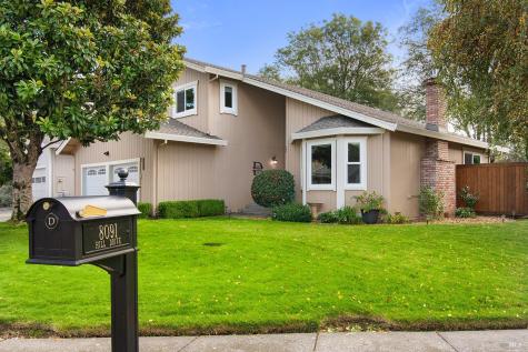 8091 Hill Drive Sebastopol CA 95472