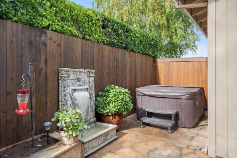 8091 Hill Drive Sebastopol CA 95472