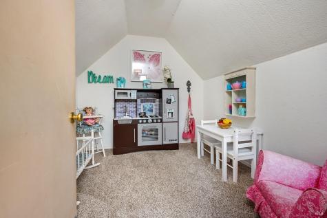 8091 Hill Drive Sebastopol CA 95472