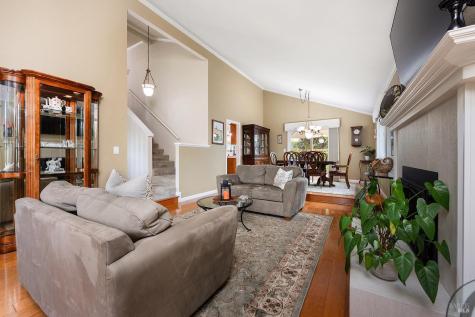 8091 Hill Drive Sebastopol CA 95472