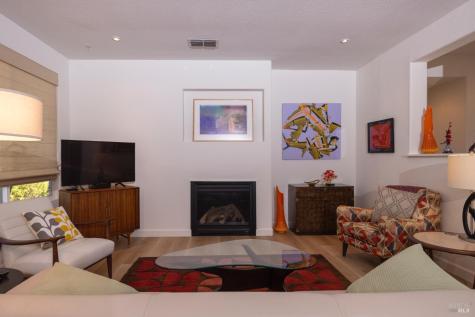 172 Porterfield Creek Drive Cloverdale CA 95425