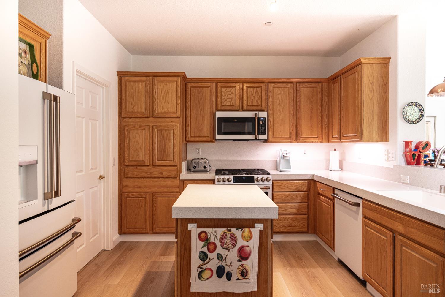 172 Porterfield Creek Drive Cloverdale CA 95425