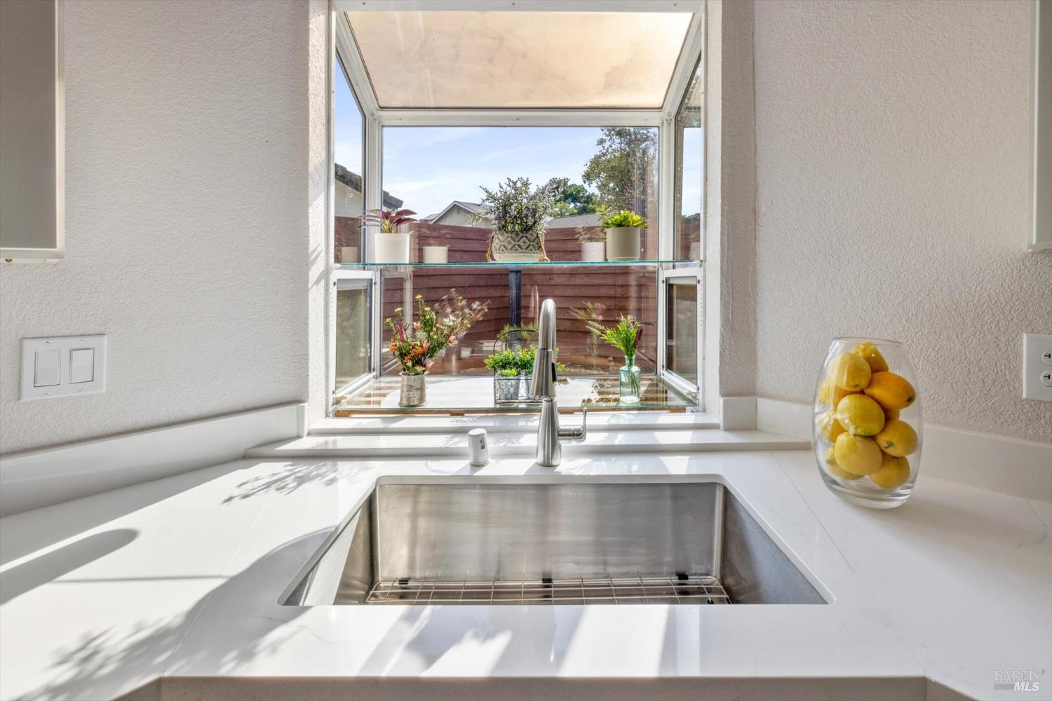 766 Calico Trail Vacaville CA 95687