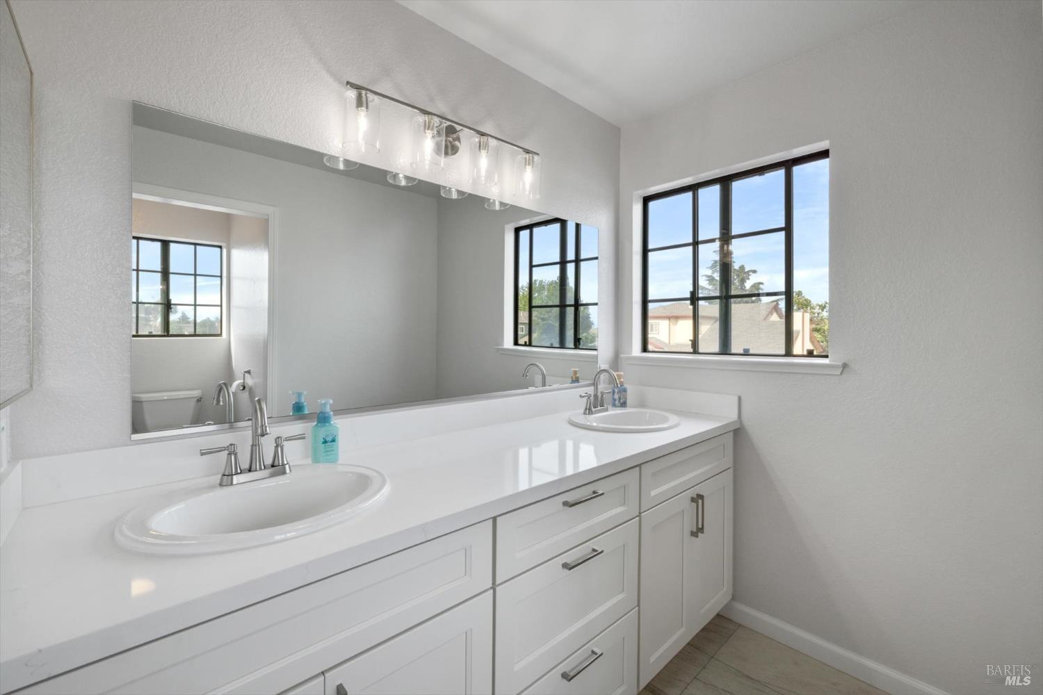 766 Calico Trail Vacaville CA 95687