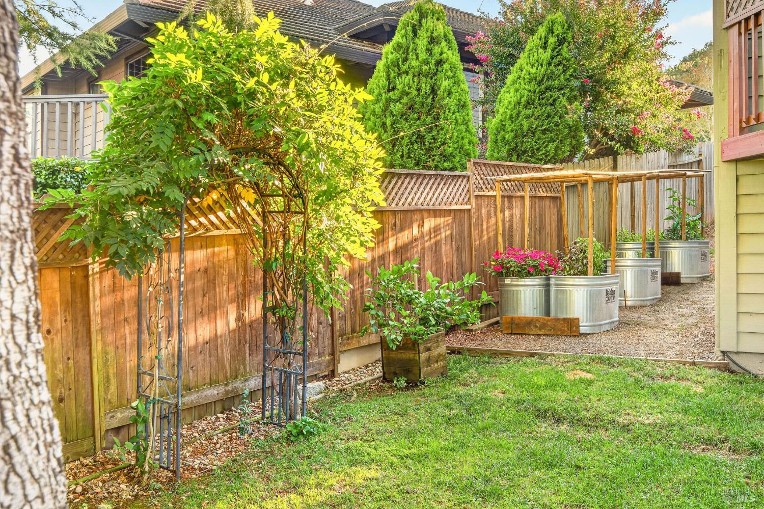 14 Clement Court Napa CA 94558