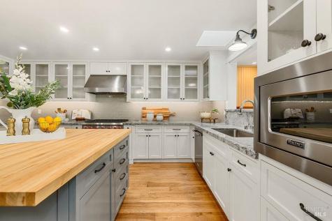 6577 Bennett Valley Road Santa Rosa CA 95404