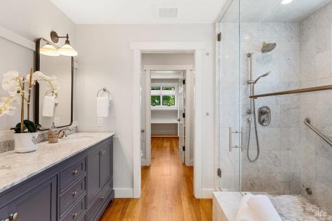 6577 Bennett Valley Road Santa Rosa CA 95404