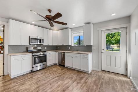 6577 Bennett Valley Road Santa Rosa CA 95404