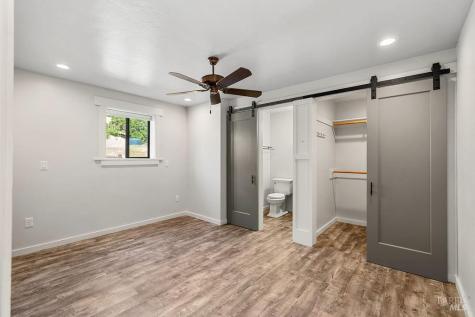 6577 Bennett Valley Road Santa Rosa CA 95404