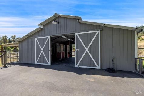 6577 Bennett Valley Road Santa Rosa CA 95404