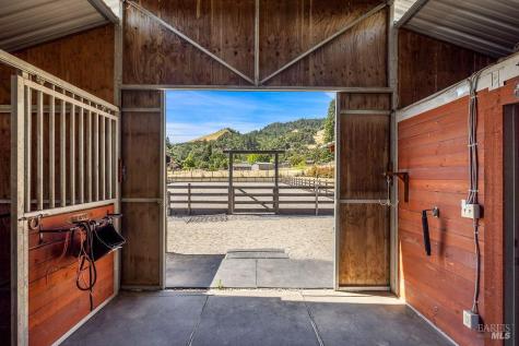6577 Bennett Valley Road Santa Rosa CA 95404