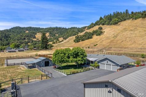 6577 Bennett Valley Road Santa Rosa CA 95404