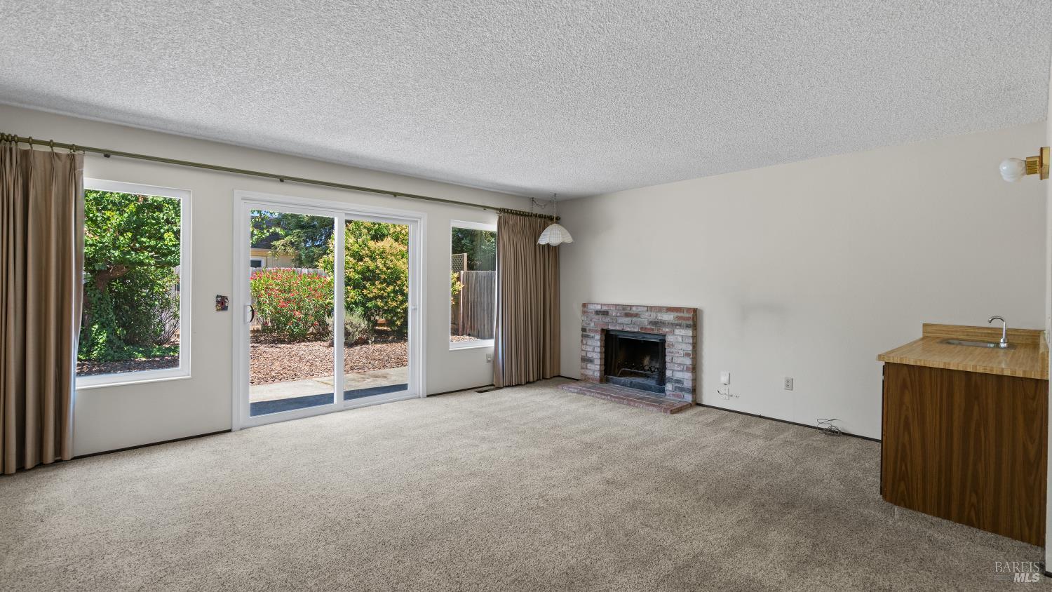2347 Maria Luz Court W Santa Rosa CA 95401