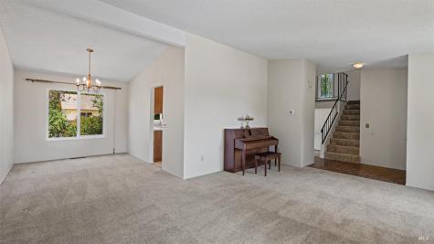 2347 Maria Luz Court W Santa Rosa CA 95401