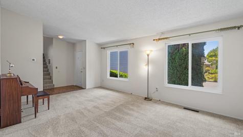 2347 Maria Luz Court W Santa Rosa CA 95401