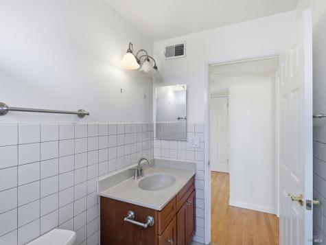 8460 Lancaster Drive Rohnert Park CA 94928