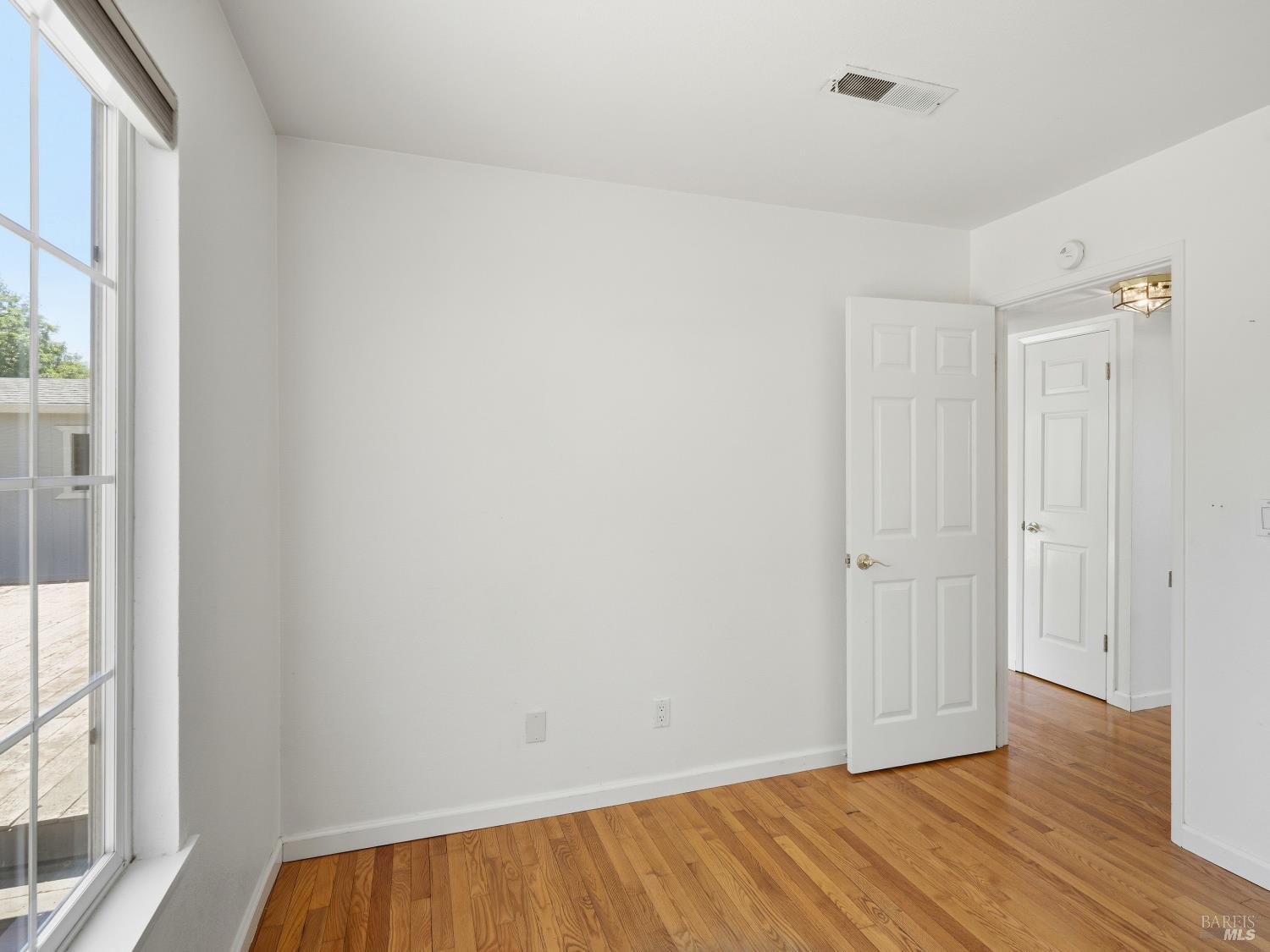 8460 Lancaster Drive Rohnert Park CA 94928