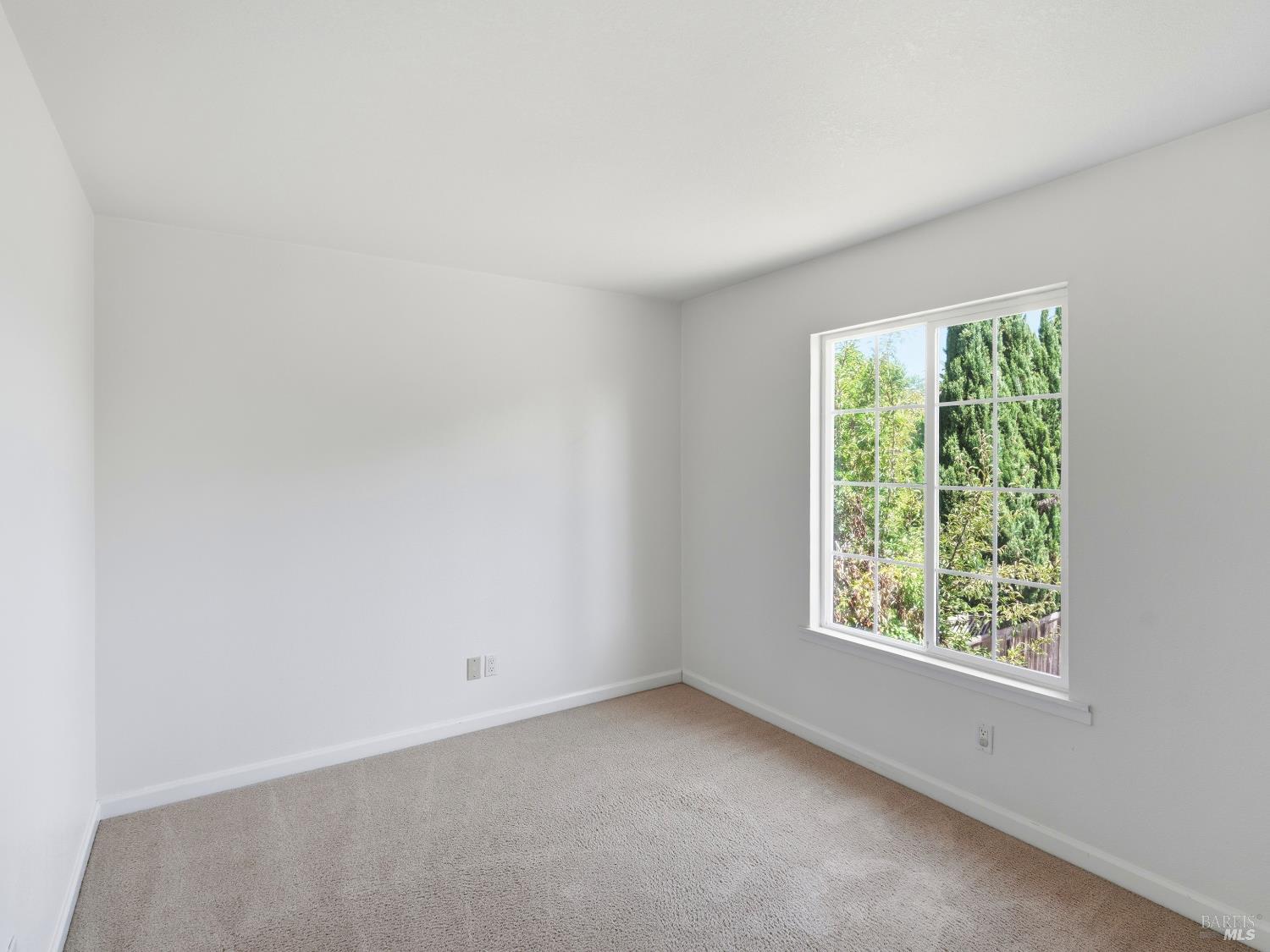 8460 Lancaster Drive Rohnert Park CA 94928