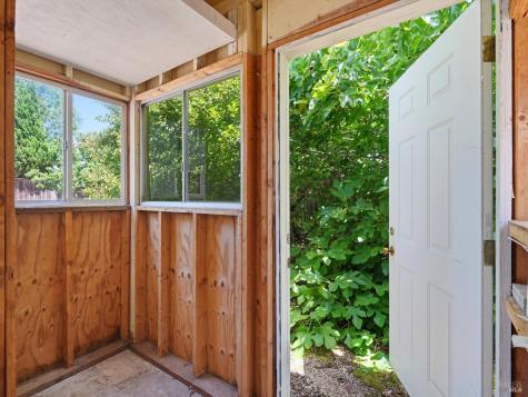 8460 Lancaster Drive Rohnert Park CA 94928