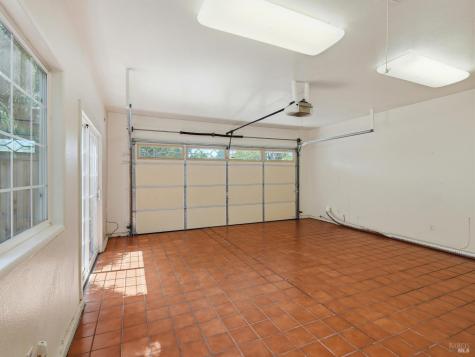 8460 Lancaster Drive Rohnert Park CA 94928