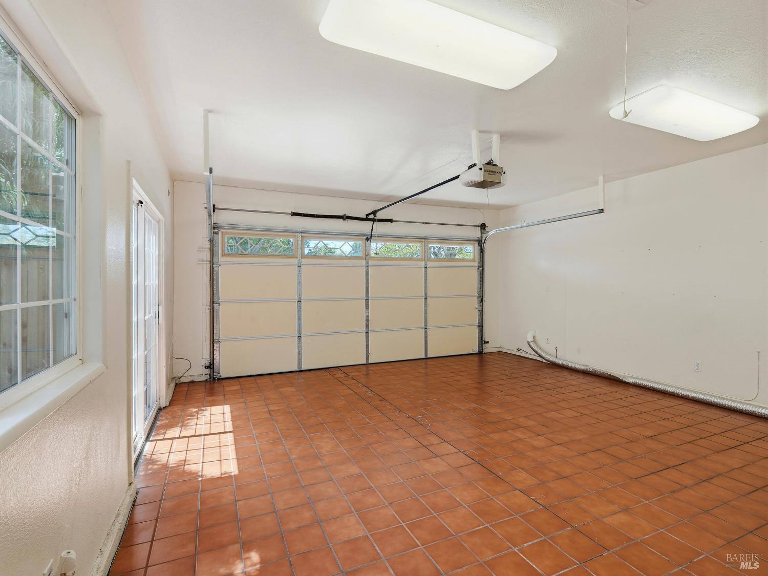 8460 Lancaster Drive Rohnert Park CA 94928