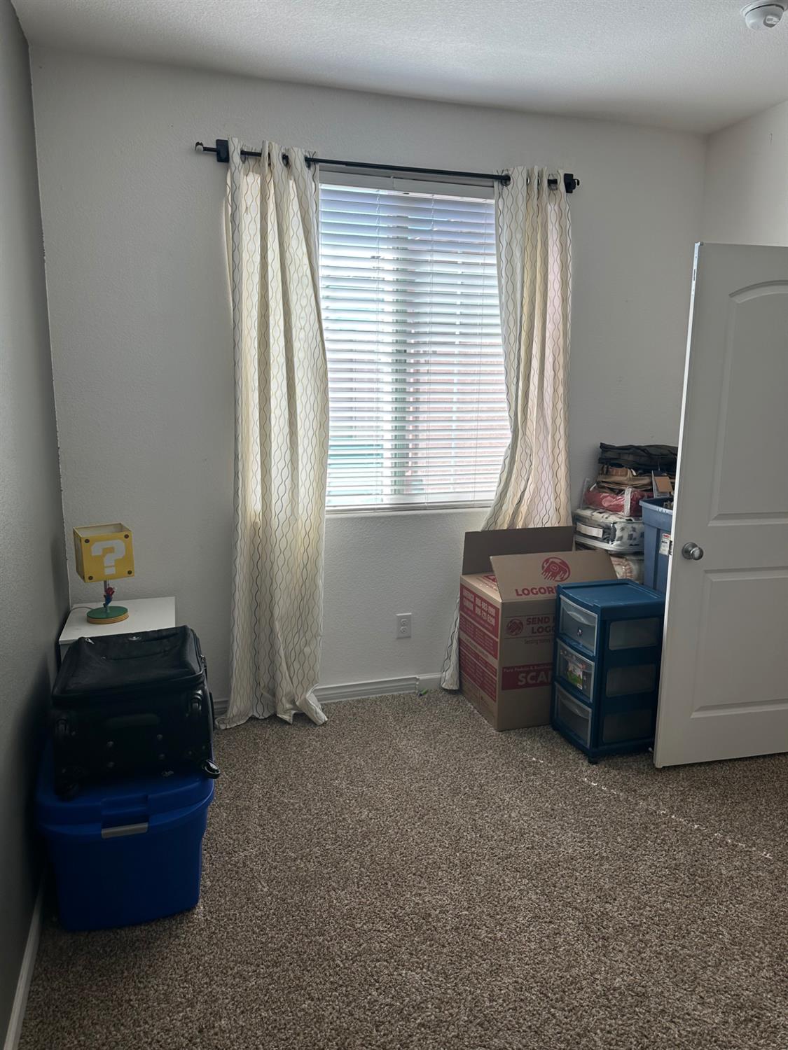 4515 Lerino Walk Sacramento CA 95823