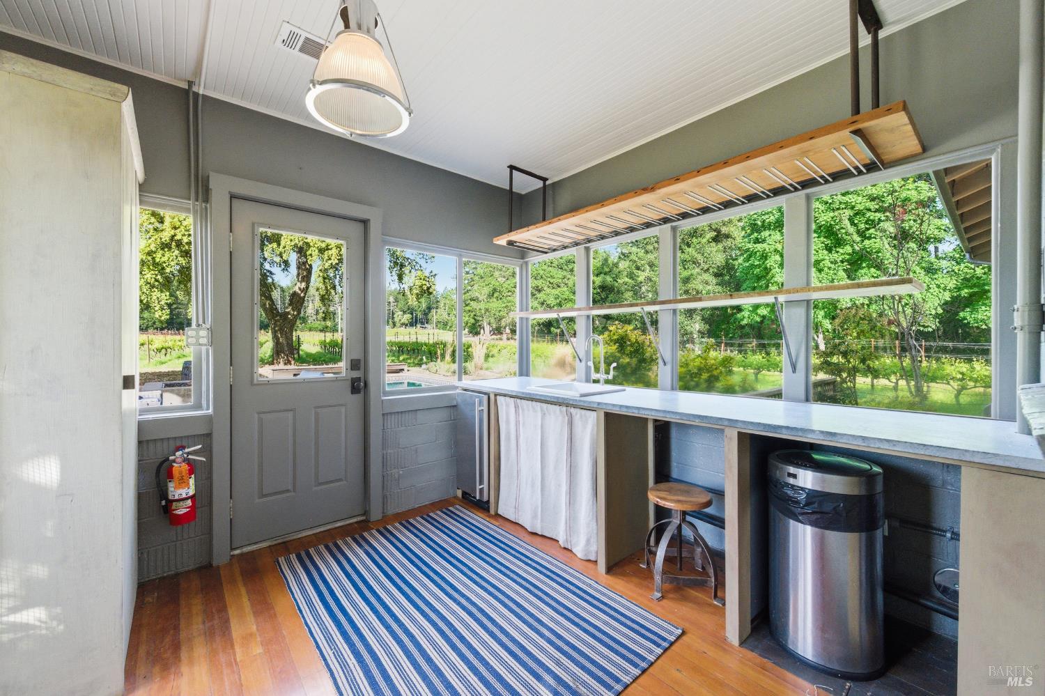 425 Cold Springs Road Angwin CA 94508