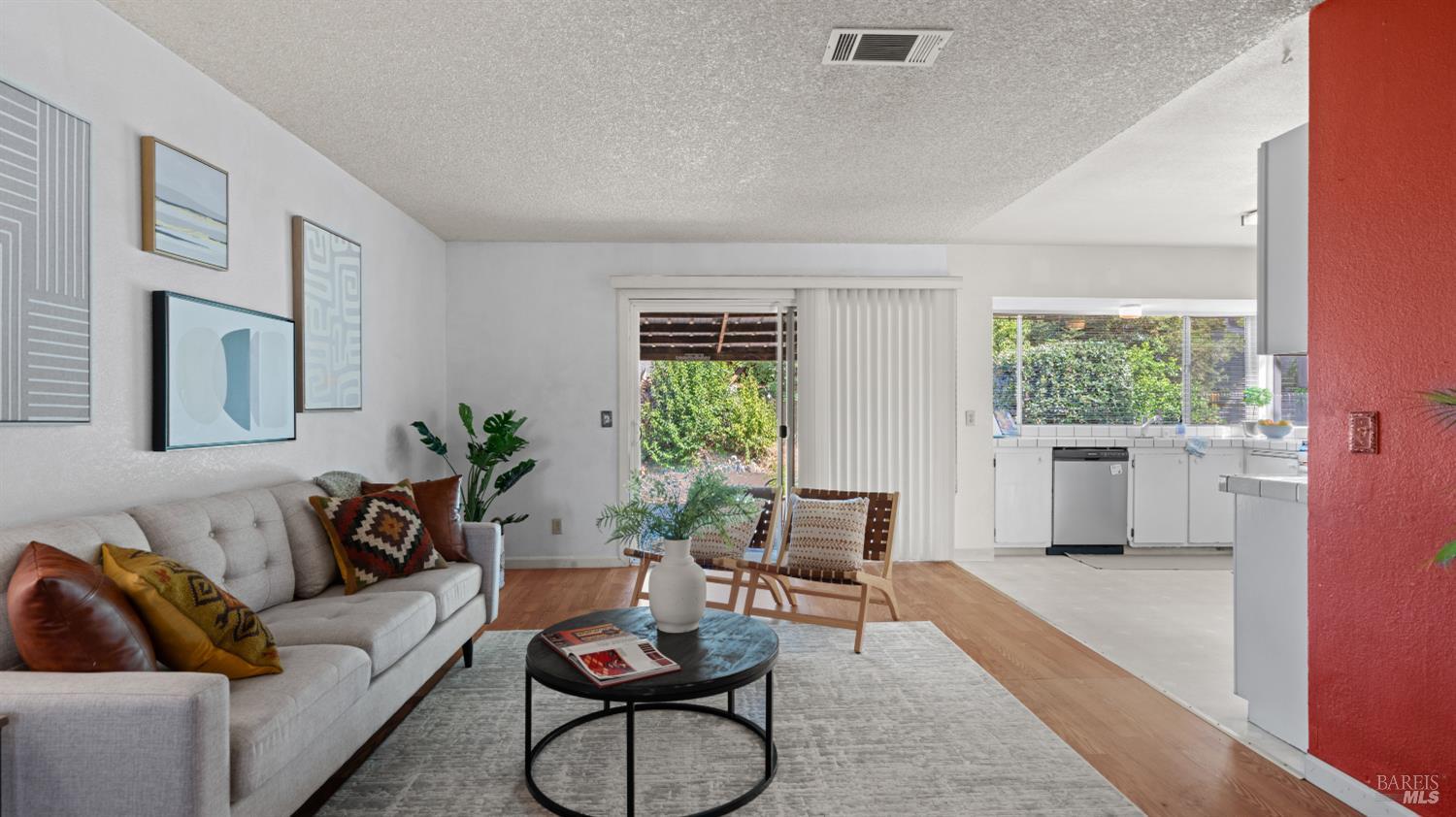 1355 Hemingway Court Dixon CA 95620