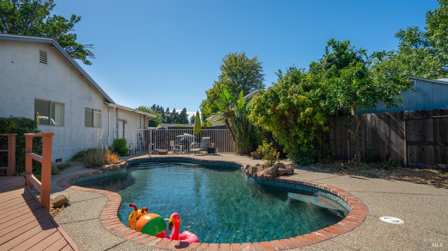 1355 Hemingway Court Dixon CA 95620