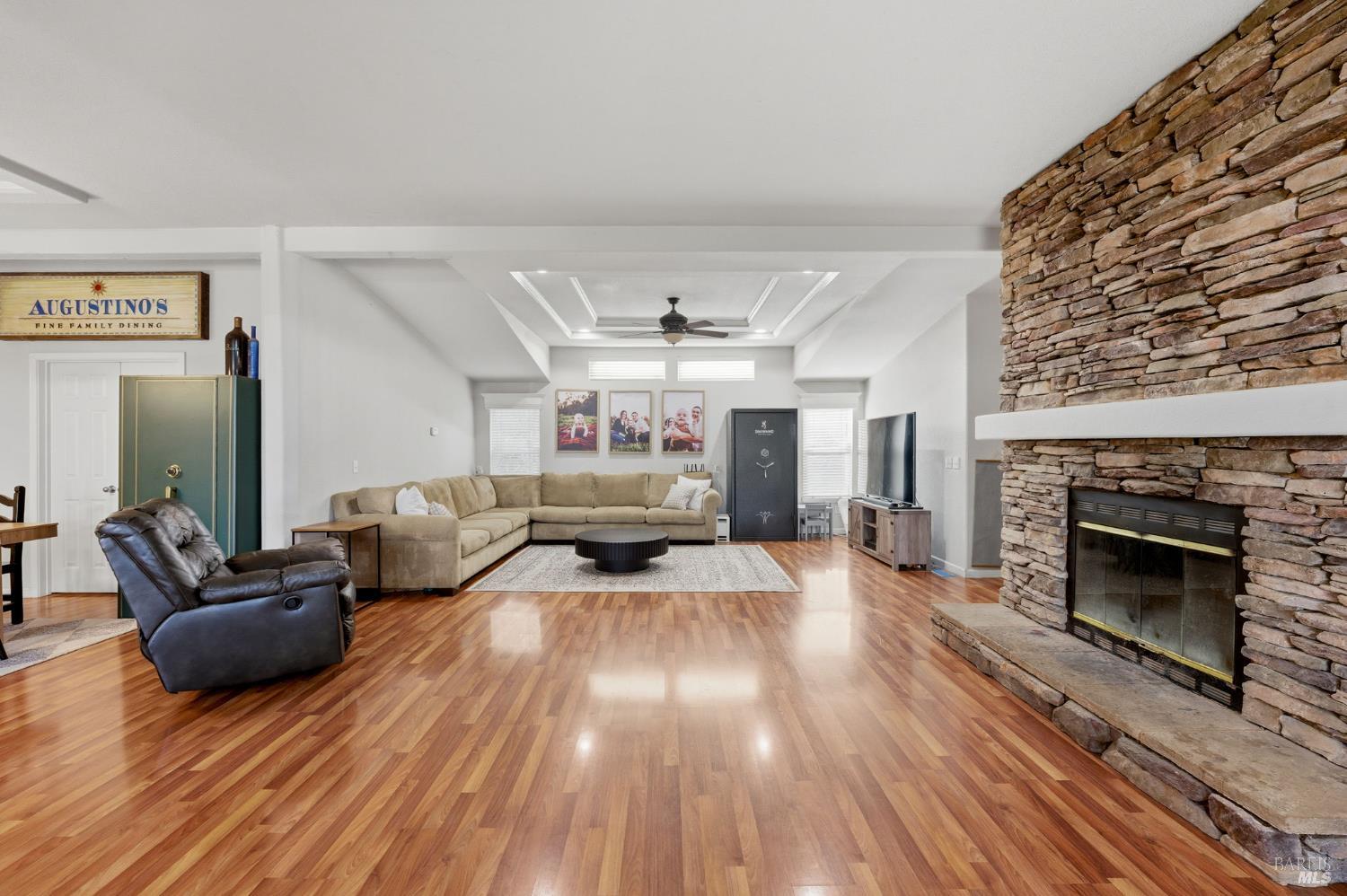 3106 Golden Gate Drive Napa CA 94558