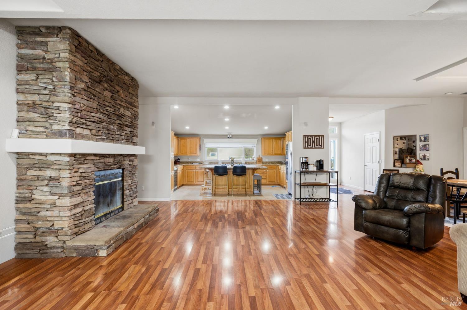 3106 Golden Gate Drive Napa CA 94558