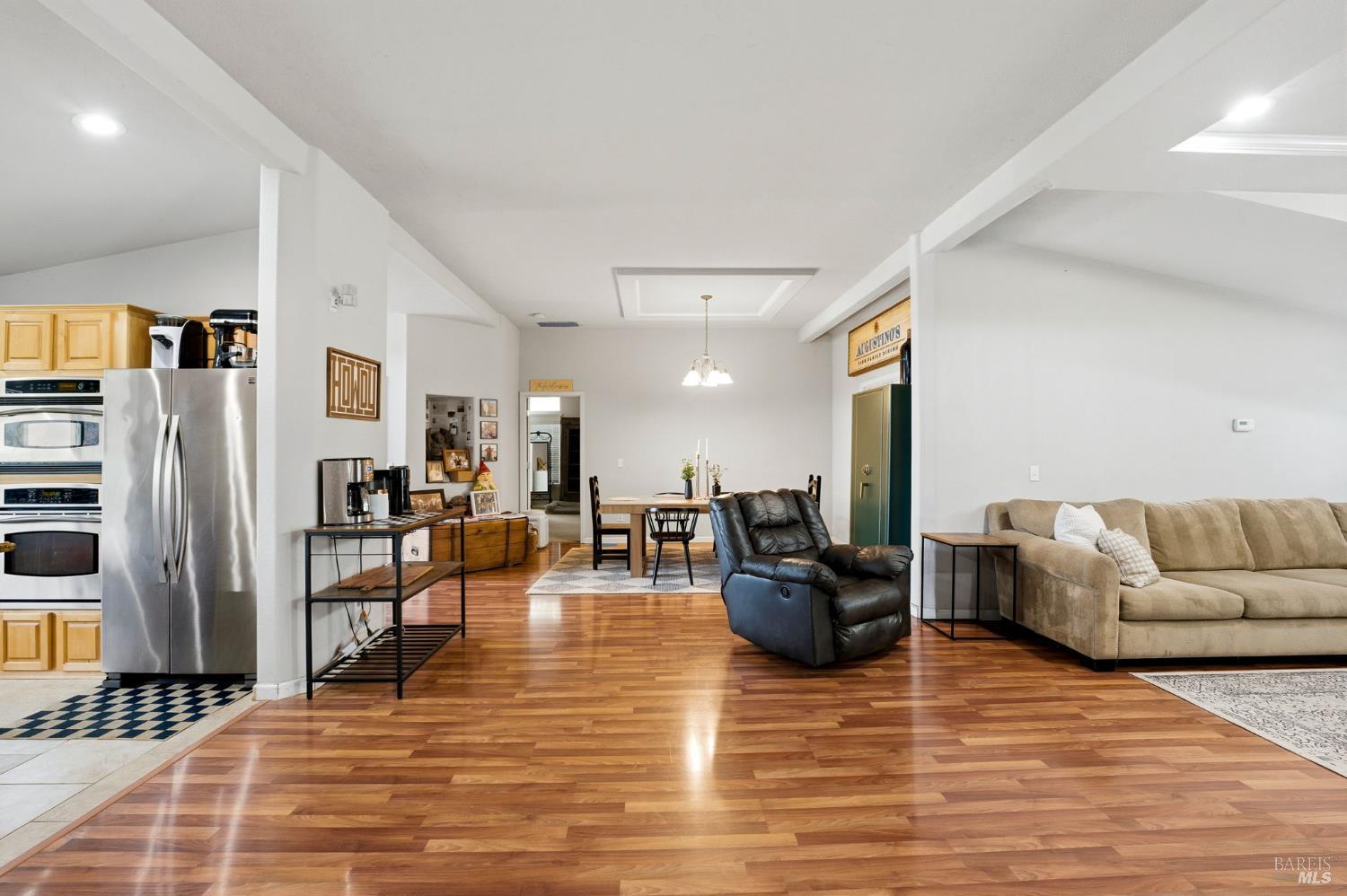 3106 Golden Gate Drive Napa CA 94558