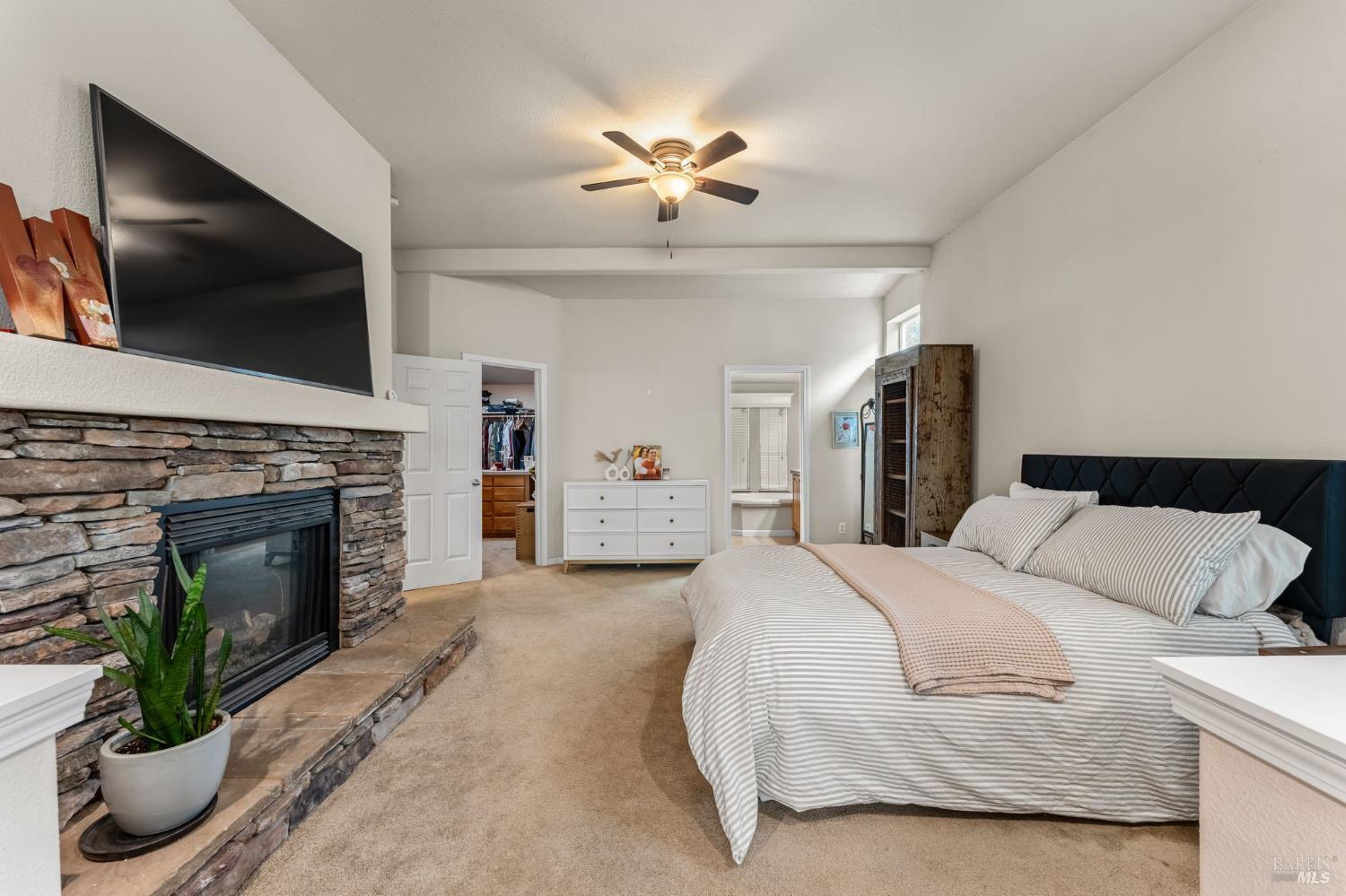 3106 Golden Gate Drive Napa CA 94558