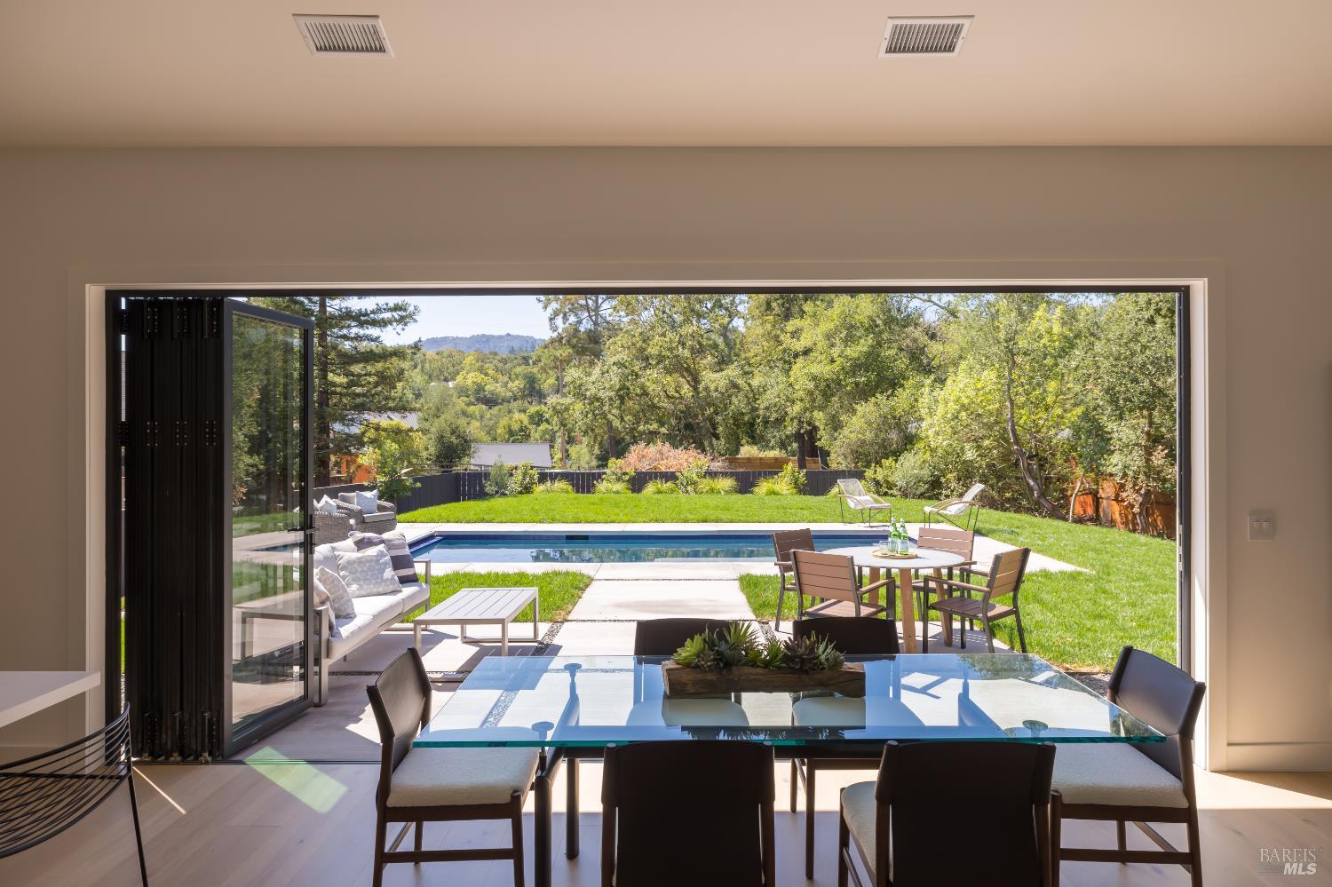 5060 Warm Springs Road Glen Ellen CA 95442