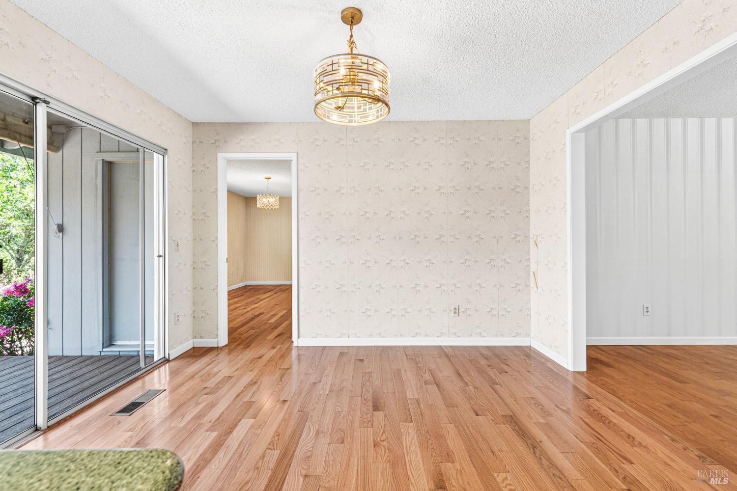 8817 Hood Mountain Circle Santa Rosa CA 95409
