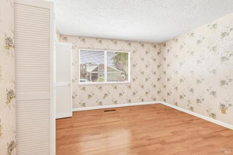 8817 Hood Mountain Circle Santa Rosa CA 95409
