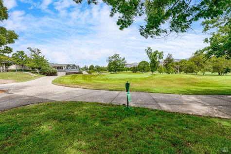 8817 Hood Mountain Circle Santa Rosa CA 95409