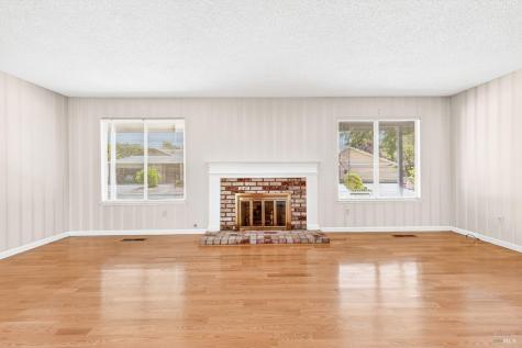 8817 Hood Mountain Circle Santa Rosa CA 95409