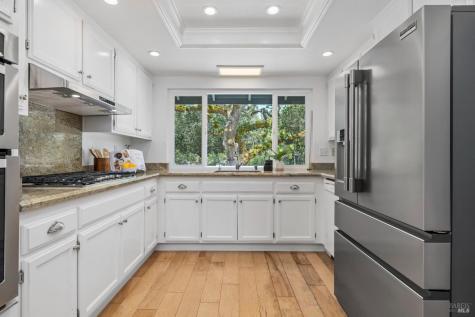 405 Crestridge Place Santa Rosa CA 95409