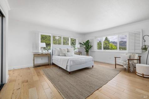 405 Crestridge Place Santa Rosa CA 95409