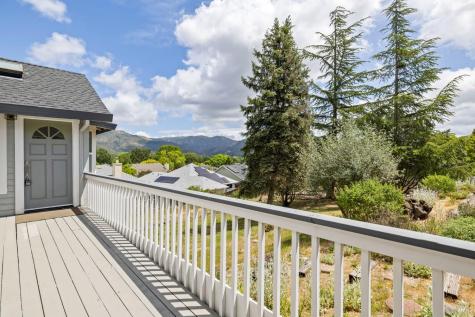 405 Crestridge Place Santa Rosa CA 95409