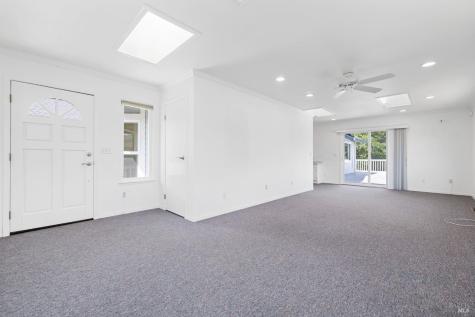 405 Crestridge Place Santa Rosa CA 95409