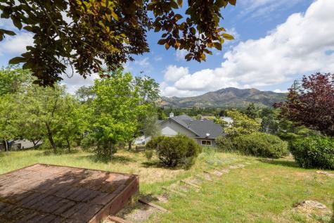 405 Crestridge Place Santa Rosa CA 95409