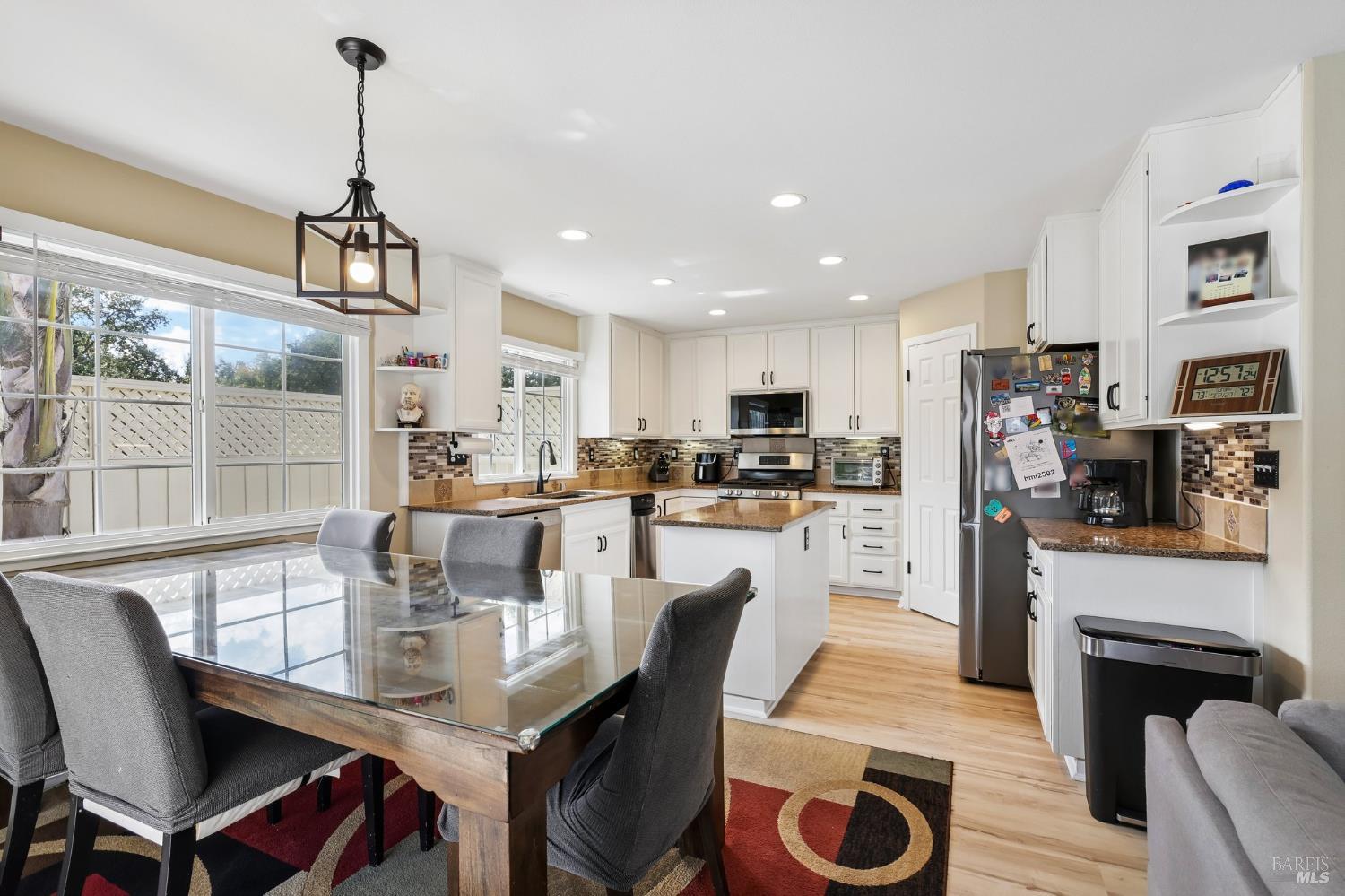 302 Desiree Place Windsor CA 95492